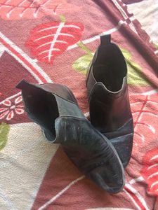 Classic Black Chelsea Boots