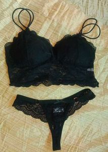 Black Lace Lingerie Set