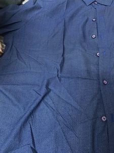 Men's Blue Textured Short Sleeve Shirt