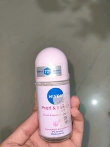 NIVEA Pearl &amp; Beauty Deodorant , Rice facewash