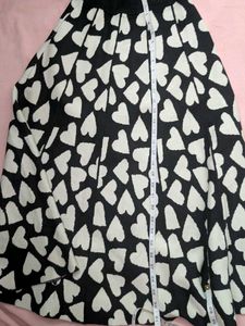 Black Heart Print Midi Skirt