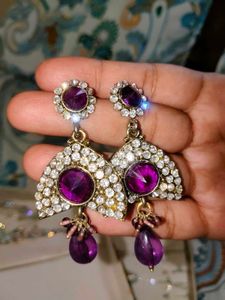 Beautiful Set of 5 Earrings