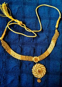 Sparkling Gold Necklace