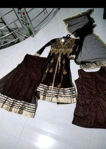 Heavy Party Wear Gown