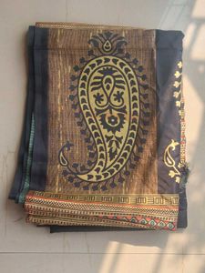 Elegant Black Saree with Geometric Motifs