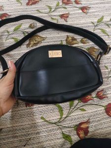 Chic Black Crossbody Bag