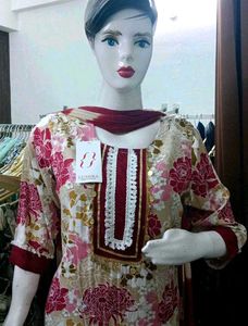 Elegant Floral Kurta Set with Dupatta