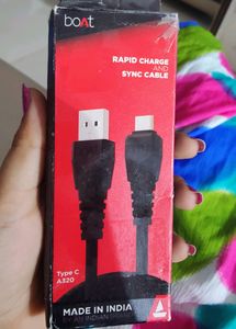 BOAT  Rapid Charge And Sync Cable . Type C A320 .