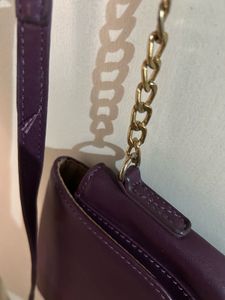 💜Caprese Purple Chain Sling Bag💜