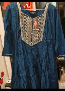 Elegant Teal Embroidered Kurta