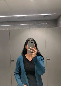 Stylish Teal Cardigan