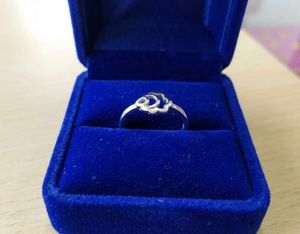 Elegant Silver Ring 925