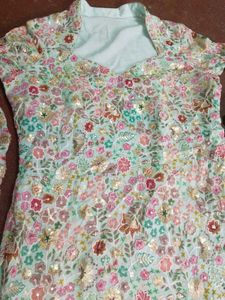 Embroidered Kurta with Sequins