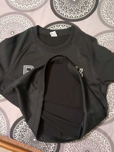 Authentic reebok top from the uae