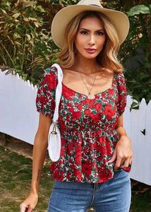 ✨ 2 Top Combo – Like New (2 Tops) ✨