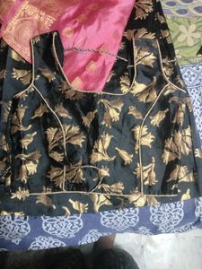 Girls Banarasi Silk Lahenga Choti With Dupatta