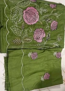 Embroidered top, bottom set 2.50 cut rehne wala he
