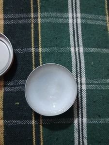 vaseline lip balm and plum face wash combo