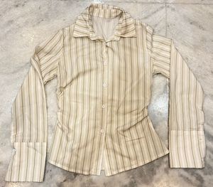 Slim fit striped shirt