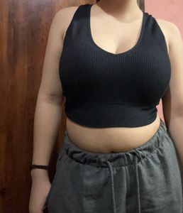 black crop top