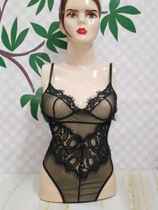 (1100)Lace Detail Bodysuit