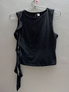 Black Sleeveless Ruffle Detail Top