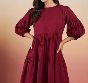 Elegant Maroon Tiered Flare Dress with Puff Sleeve