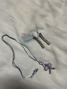 Neck Chain And Earrings