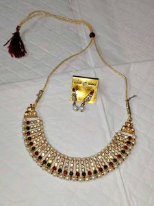 Necklace &amp; Earring Set