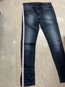 Low Waist Skinny Fit With Side Zip
