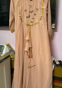 Elegant Peach Kurta with Gold Embellishments