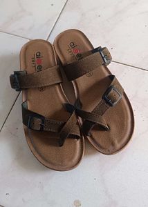 PRICE DOWN!!!! Comfortable Brown Sandals