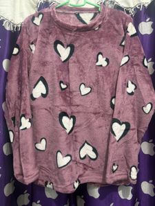 Cozy Heart Print Plush night suit