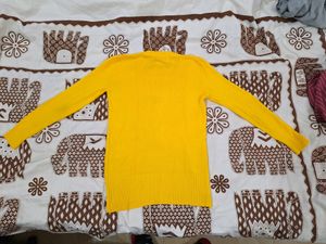 Yellow Sweatshirt for women