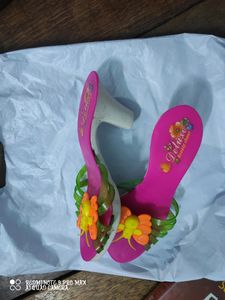 small size sandal for photoshoot for kids or showcase