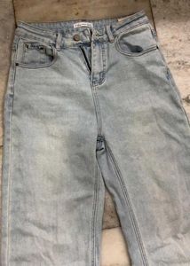 Light Wash Denim Jeans with Lace Detail