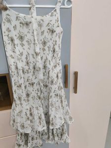 Sundress☀️CUTE White Floral Print