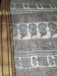 Elegant Floral Print Saree