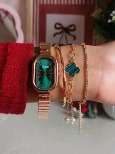 Elegant Green Dial Watch with Bracelets