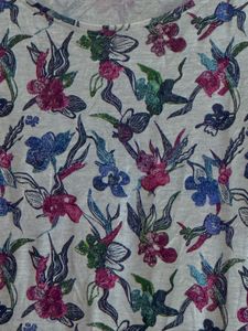 Vibrant Floral Print Casual T-Shirt