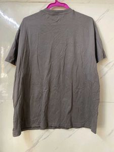 H&amp;M Regular Fit Tshirt - XXL (worn once)