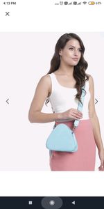 CAPRESE SALE SLING BAG