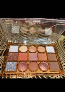 Eyeshadow Palette - Shimmer & Matte Shad