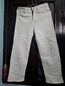 Stylish White Wide-Leg Jeans