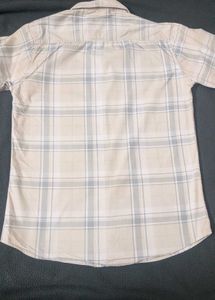 Men's Plaid Button-Down Shirt