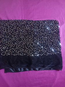 Elegant Purple Saree with Sequins