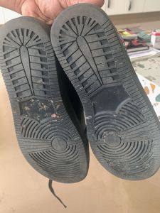 Black Sneakers For Boy 6-8 Years UK Size 4