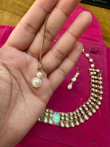 Exquisite Pearl &amp; Kundan Necklace Set