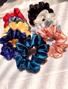 Shatin Schrunchie