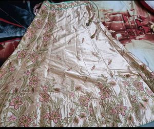 Awsome Cream Color Lehngaa With decent Zari Work